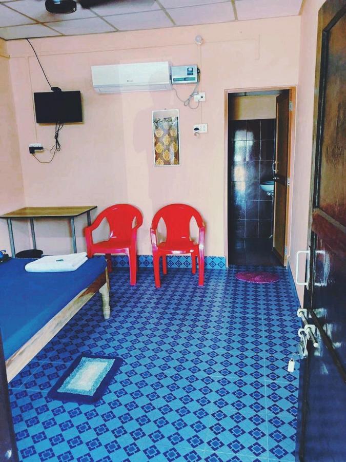 Blue Bird Residency Hotel Lakshmanpur ห้อง รูปภาพ