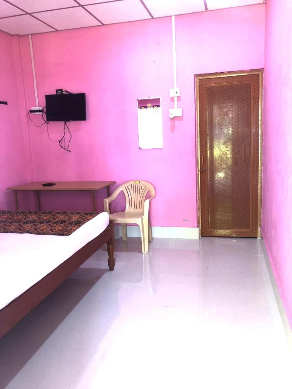 Blue Bird Residency Hotel Lakshmanpur ภายนอก รูปภาพ